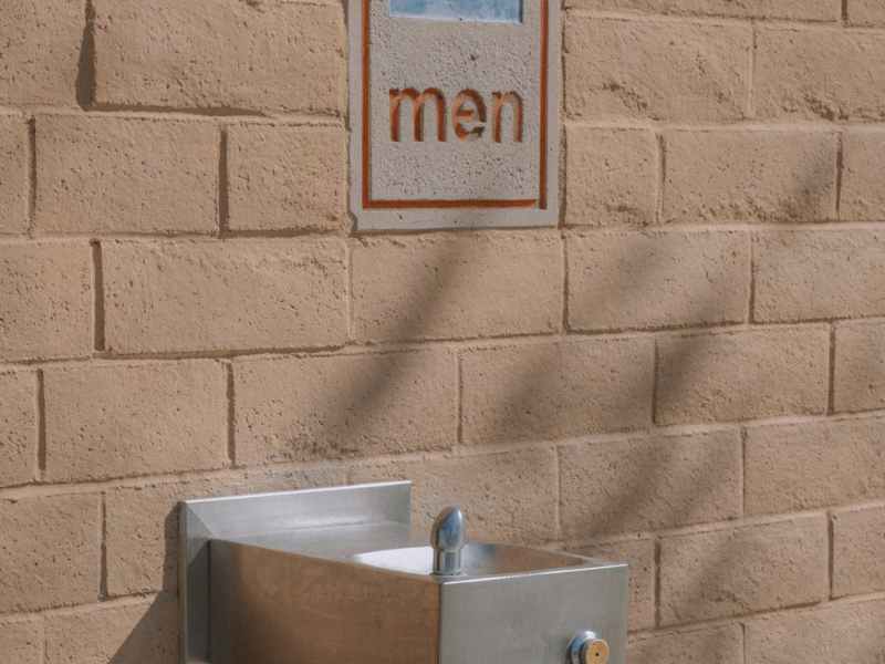 drinking fountain for men